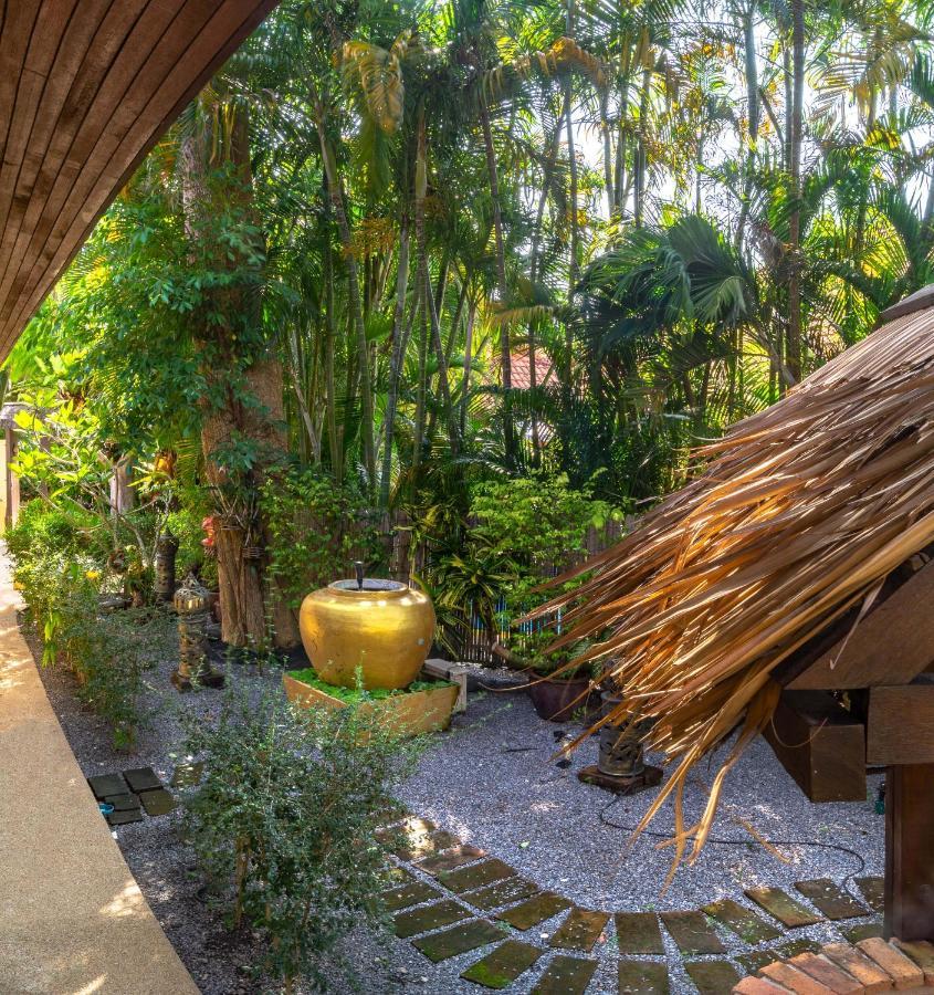 Coconut Paradise Villas Rawai Exterior photo